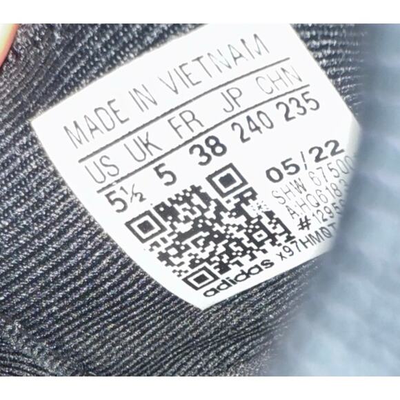 Adidas NMD_R1, Black & Pink Camouflage, Boost, Youth Size 5.5, Women's Size 7 - Picture 8 of 10